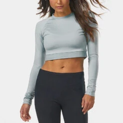 Women's Korsa Vivid Long Sleeve Crop Top