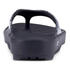 Women's OOFOS OOlala Limited -BROOKS Shoes Shop awch4lgit5