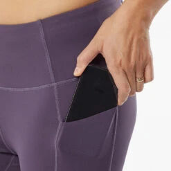 Women's Korsa Luxe Capri Tight 22 Women's Korsa Luxe Capri Tight -BROOKS Shoes Shop osyvlkkvjz