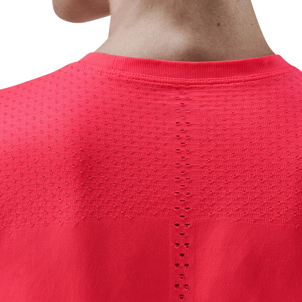 Women's CEP Ultralight Shirt Short Sleeve 4 Women's CEP Ultralight Shirt Short Sleeve - Image 4