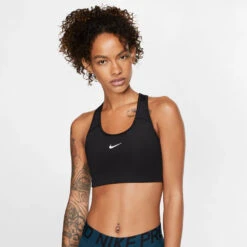 Women's Nike Swoosh Padded Bra -BROOKS Shoes Shop venwyked4a