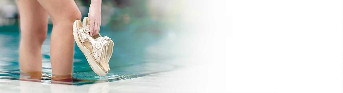 BROOKS Shoes Shop -BROOKS Shoes Shop 2025 New Arrivals Banner Embark 2025